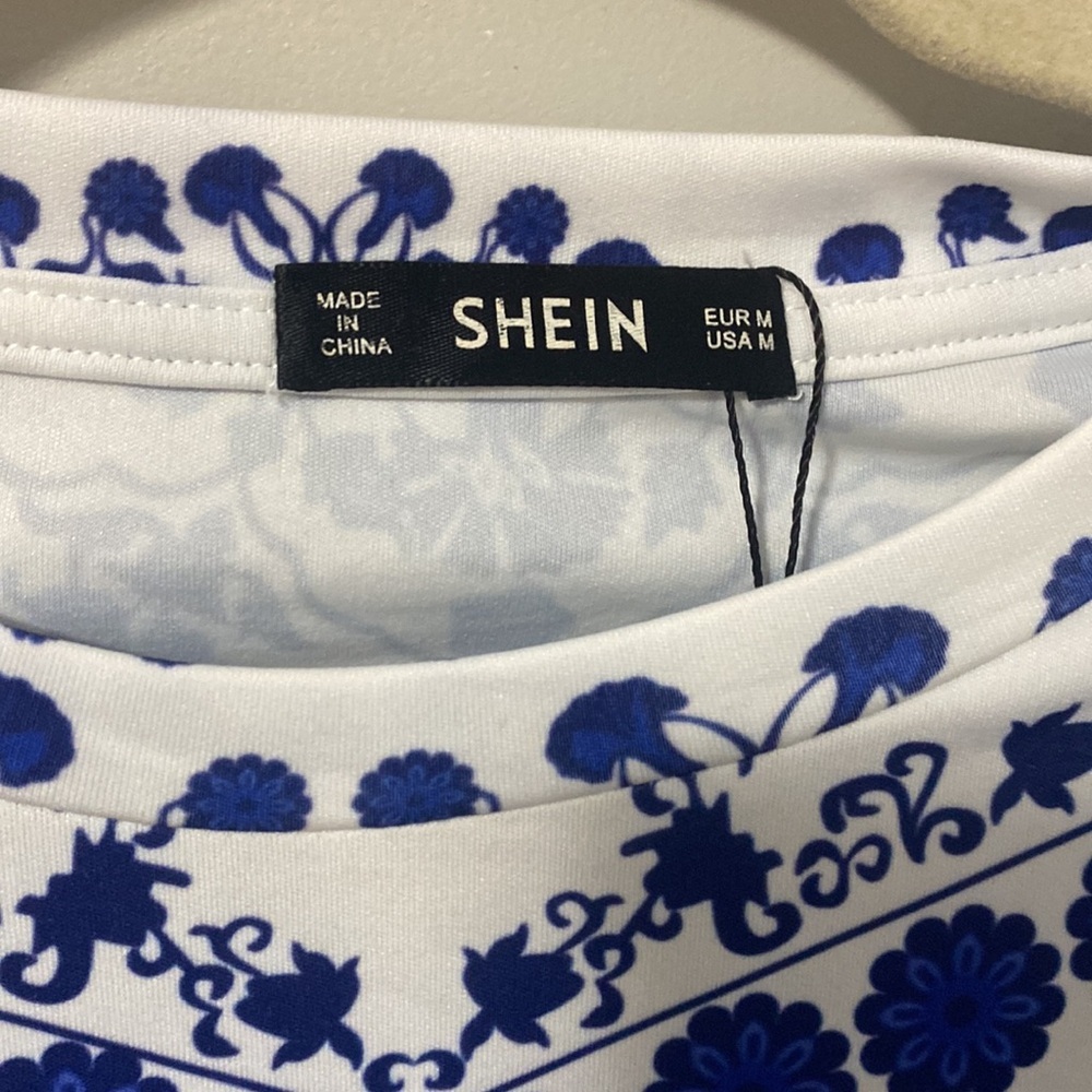 Shein Printed Dress‎ - Picture 4 of 5